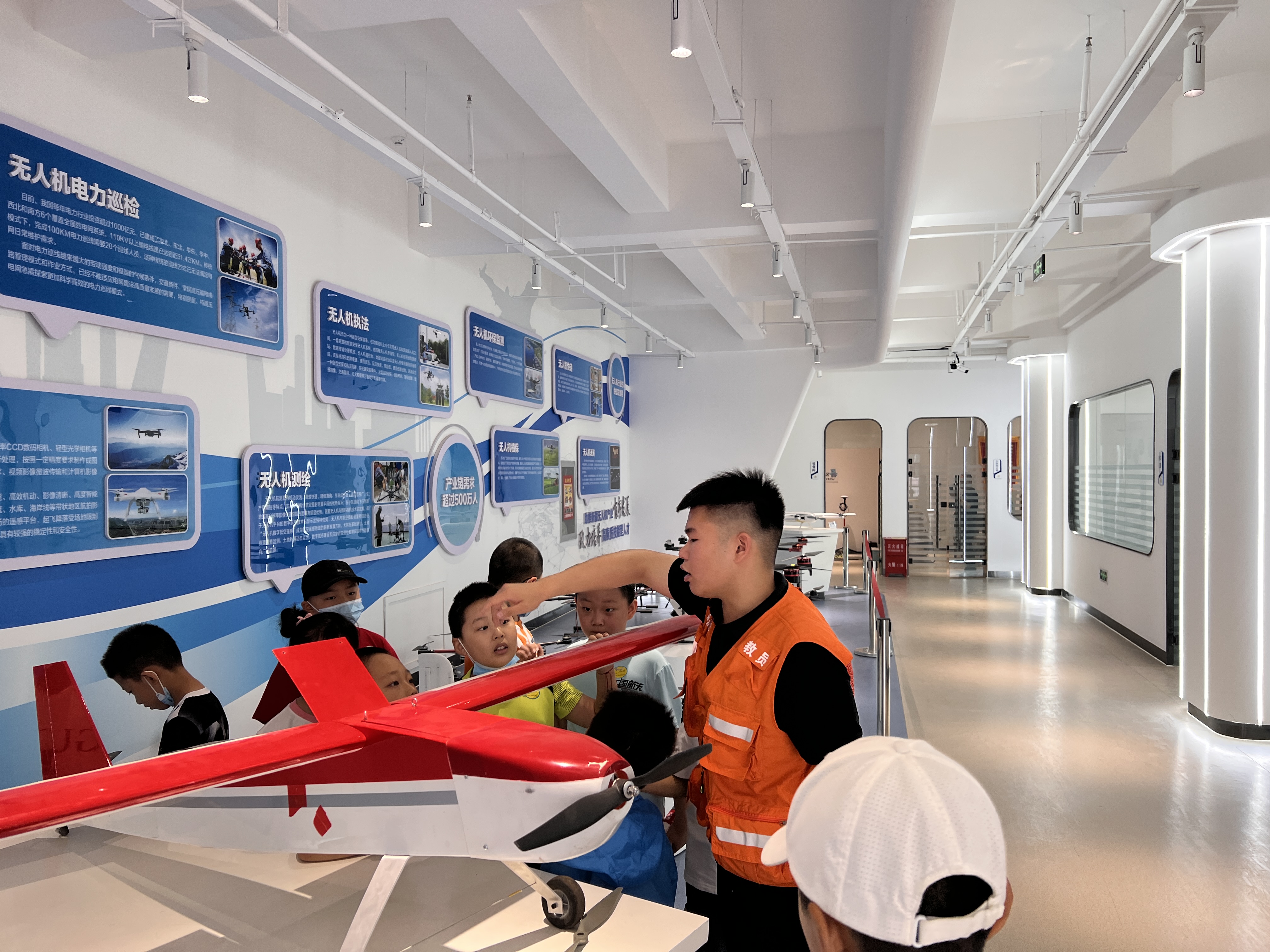 少兒無人機培訓班 參加少兒無人機培訓有什么好處