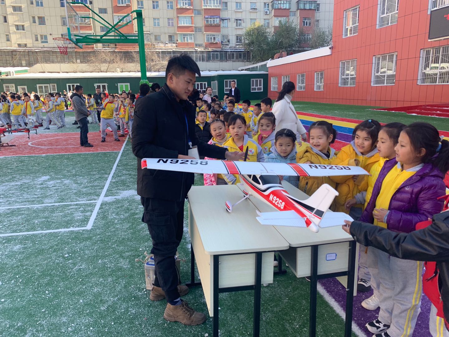 新疆青少年無人機培訓：發現無人機飛行的樂趣與潛力！