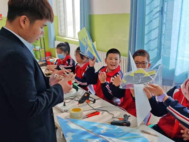 低空經濟下,新疆青少年無人機、航模培訓從保華潤天航空啟航