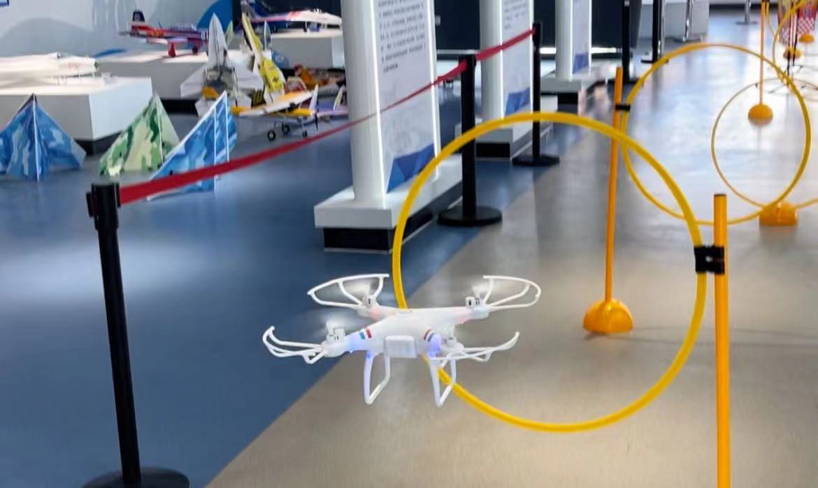 小學生學無人機升學有用嗎?-新疆保華潤天航空