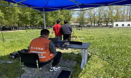 民航局指定新疆保華潤天航空(03考點)專業培訓無人機駕駛員