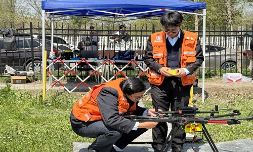 新疆無人機培訓航拍基地揭秘:保華潤天航空的飛行夢想起航點