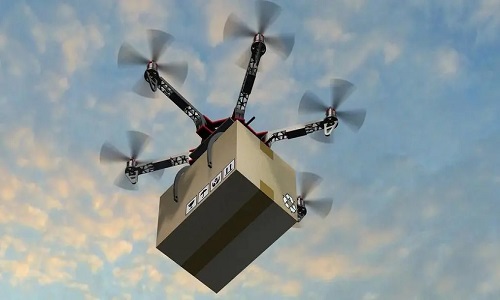 【新疆保華潤天航空無人機培訓】無人機“快遞員”:物流行業(yè)的未來革命