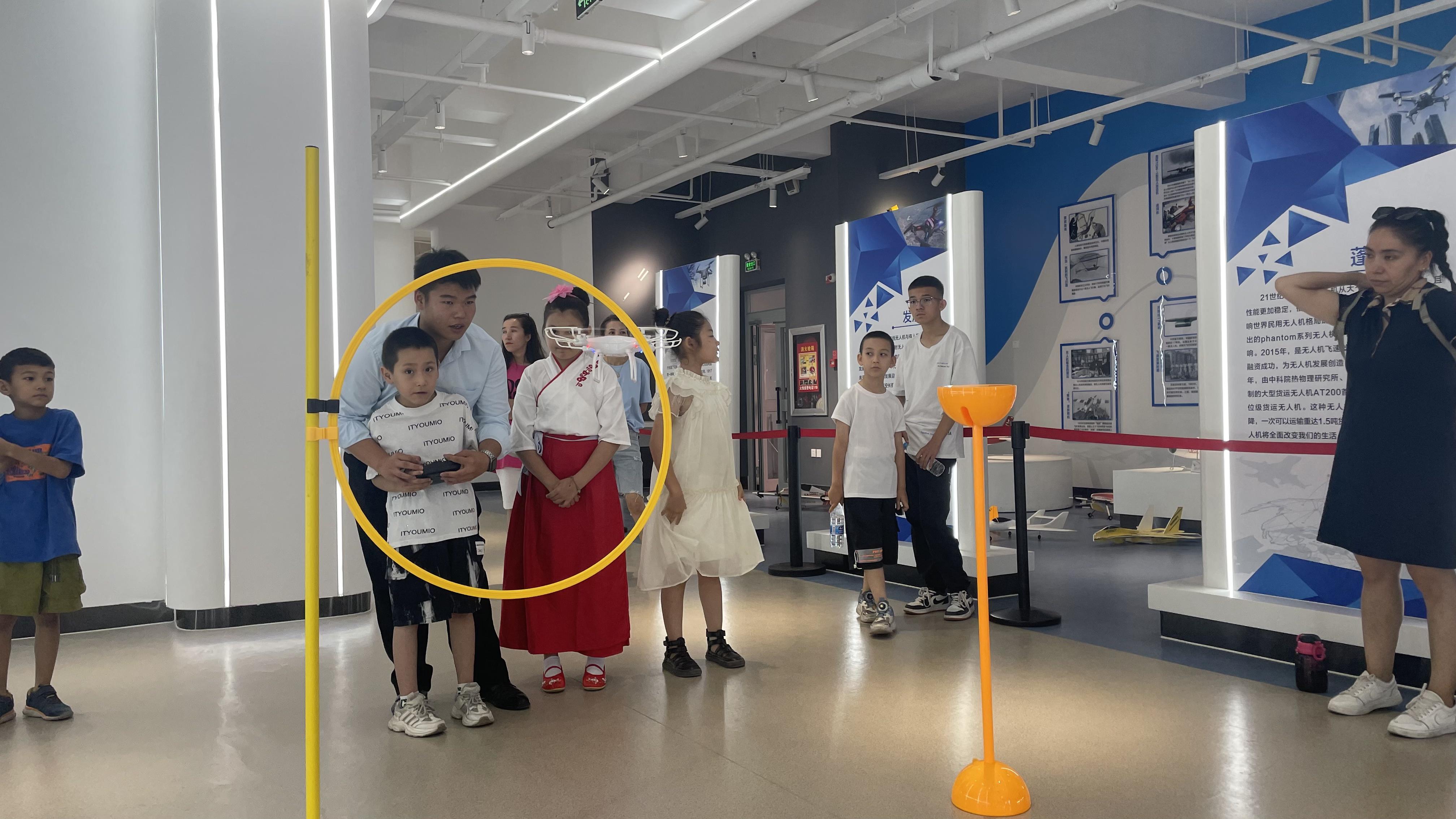 新疆青少年的無人機夢想:保華潤天航空民航局CAAC培訓全解析