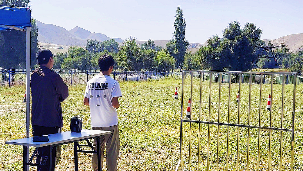 【新疆無(wú)人機(jī)培訓(xùn)】全面指南:從選機(jī)型到拿執(zhí)照,無(wú)人機(jī)飛行新手必讀!-保華潤(rùn)天航空