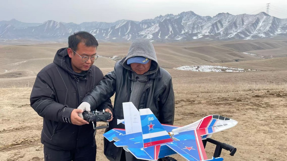 想在新疆當個 “天空博主”?從保華潤天航空無人機培訓出發