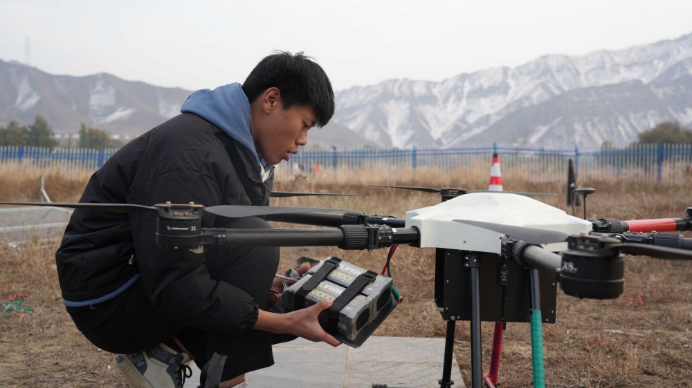 保華潤天航空，新疆無人機(jī)飛手的“黃埔軍校”！